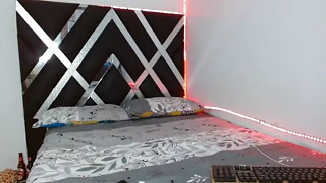 Levy Steve online show from 03-08-26, 05:22