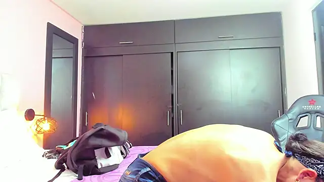 daniela xue online show from 03-12-25, 02:30