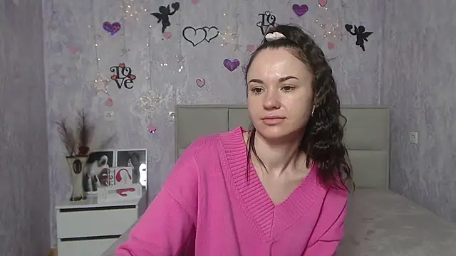 KaraCriegs online show from 03-03-25, 04:03