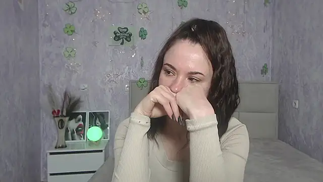 KaraCriegs online show from 03-14-25, 04:32