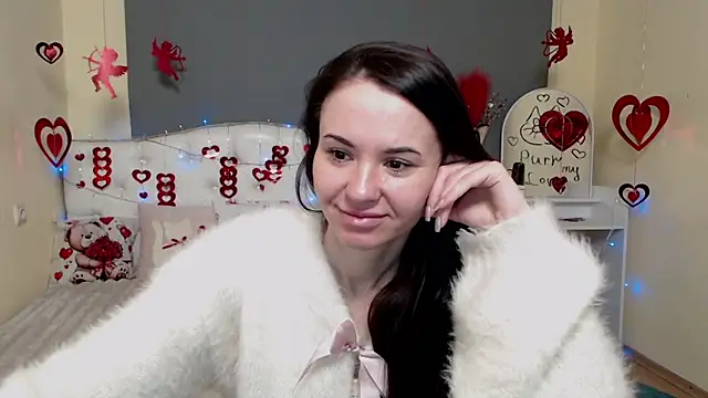 KaraCriegs online show from 02-02-26, 06:50