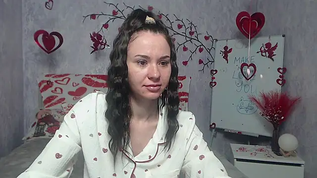 KaraCriegs online show from 02-14-26, 06:15