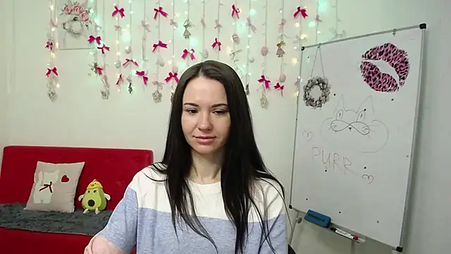 KaraCriegs online show from 03-31-26, 05:46