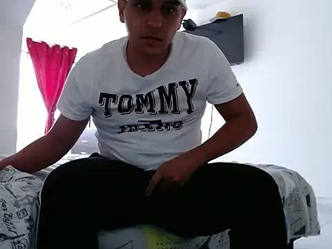 Bamban1419  online show from 09-13-25, 02:39