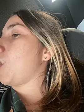 Snapshot of Iris_love18 chatting on 02-25-25, 10:18 Iris love18 online show from 02-25-25, 10:18