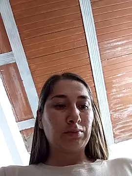 Snapshot of Iris_love18 chatting on 11-24-25, 05:12 Iris love18 online show from 11-24-25, 05:12