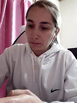 Iris love18 online show from 03-19-26, 02:37