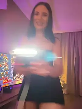 Snapshot of AvaGianna chatting on 12-28-24, 06:40 AvaGianna online show from 12-28-24, 06:40