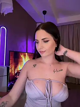 Snapshot of AvaGianna chatting on 01-02-25, 05:50 AvaGianna online show from 01-02-25, 05:50