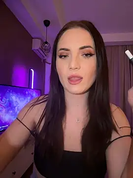 Snapshot of AvaGianna chatting on 01-21-25, 07:39 AvaGianna online show from 01-21-25, 07:39