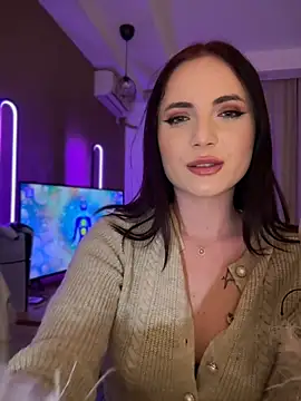 Snapshot of AvaGianna chatting on 02-05-25, 08:46 AvaGianna online show from 02-05-25, 08:46