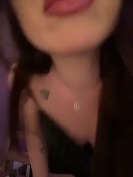 Snapshot of AvaGianna chatting on 02-11-25, 04:35 AvaGianna online show from 02-11-25, 04:35