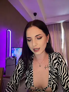 AvaGianna online show from 03-12-25, 09:44