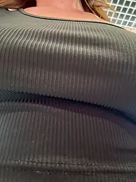 Snapshot of AvaGianna chatting on 09-21-25, 01:46 AvaGianna online show from 09-21-25, 01:46