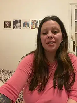 Snapshot of milkyhonybaby chatting on 03-03-26, 01:23 milkyhonybaby online show from 03-03-26, 01:23
