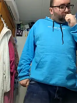 Javier bear online show from 03-12-25, 02:34