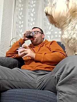 Javier bear online show from 01-09-26, 10:55