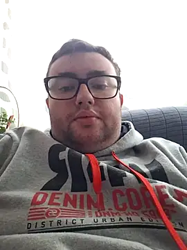 Javier bear online show from 03-04-26, 02:01