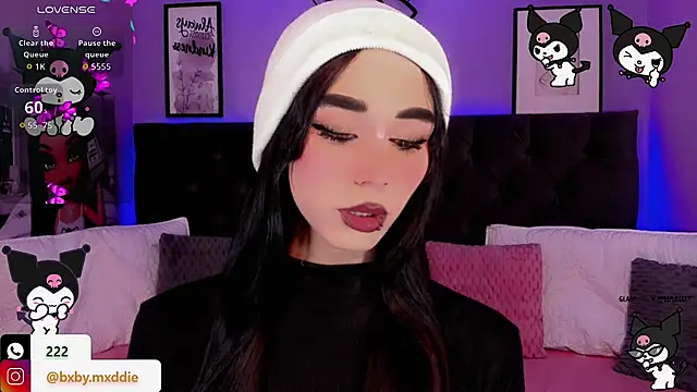 Snapshot of kimMaddiee chatting on 10-13-25, 06:46 kimMaddiee online show from 10-13-25, 06:46