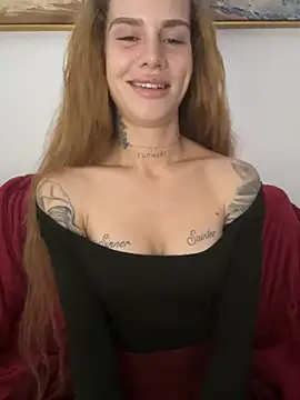 EmiliaCatalina online show from 08-05-26, 10:44
