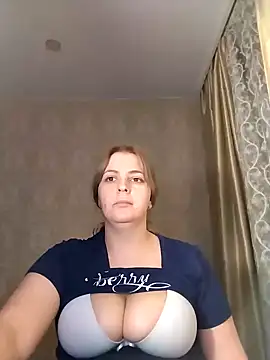 Lady nice cat online show from 02-04-25, 11:38