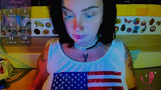 EllieOz online show from 11-22-25, 02:49