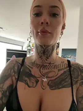 Stella-Kink online show from 11-14-25, 10:03