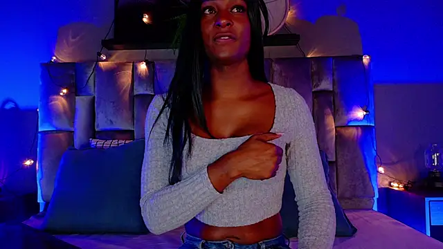 nahomi campbell online show from 09-18-25, 07:27