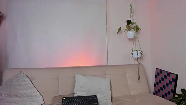 roselinedior online show from 02-06-25, 03:20