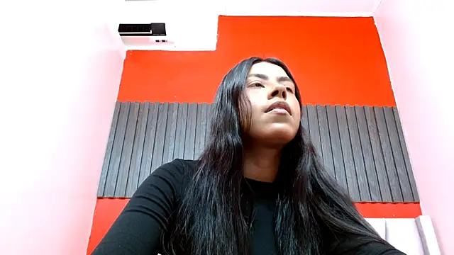 VeronicaRobles online show from 11-22-25, 07:24