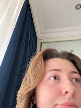 curvyflawless online show from 12-05-25, 07:39