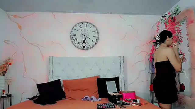 maria camilacms online show from 11-26-25, 07:48