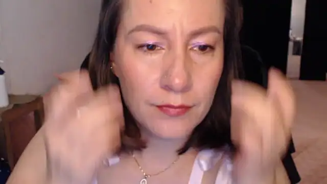 Snapshot of CATRINA-83 chatting on 05-31-26, 12:12 CATRINA-83 online show from 05-31-26, 12:12