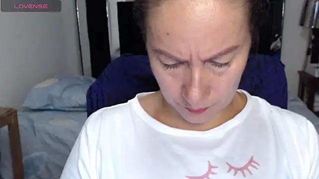Snapshot of CATRINA-83 chatting on 07-04-26, 02:34 CATRINA-83 online show from 07-04-26, 02:34
