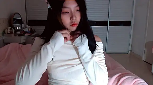 -Lucky Girl online show from 01-12-25, 10:22