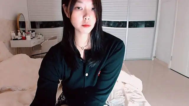 -Lucky Girl online show from 09-18-25, 01:57