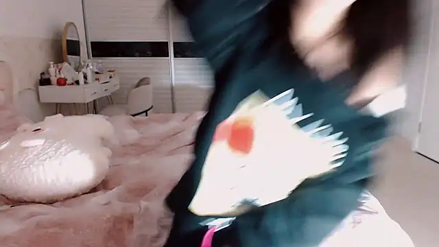 -Lucky Girl online show from 03-17-26, 02:05