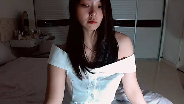 -Lucky Girl online show from 06-02-26, 01:57