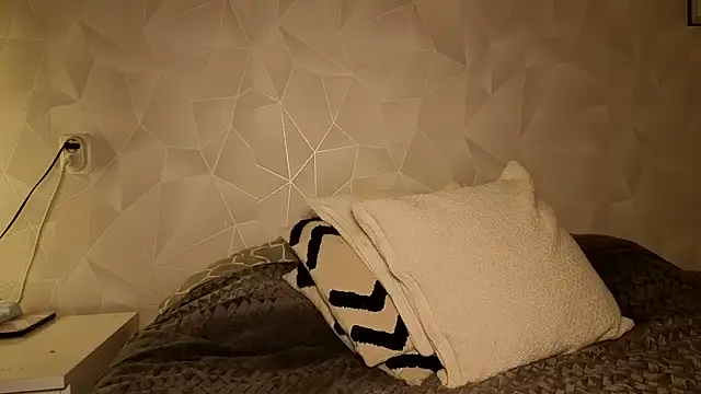 Sweetninaaa online show from 03-11-26, 05:41