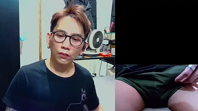 UndreamtM online show from 03-23-26, 02:21