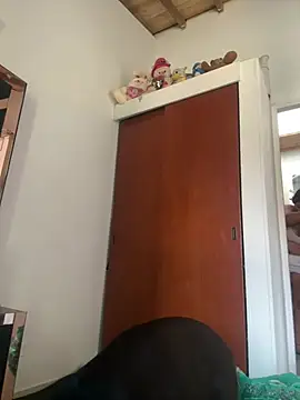 emmyjhonson07 online show from 01-18-26, 05:17