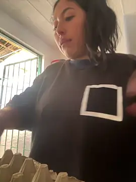 emmyjhonson07 online show from 02-20-26, 12:38