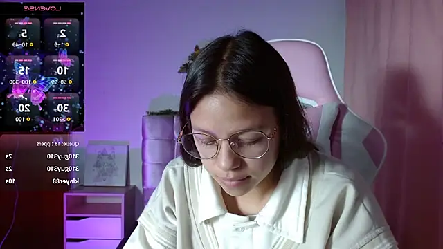 Snapshot of SamanthaRoldaan chatting on 02-23-25, 12:08 SamanthaRoldaan online show from 02-23-25, 12:08