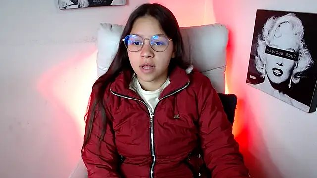 Snapshot of SamanthaRoldaan chatting on 02-27-25, 02:21 SamanthaRoldaan online show from 02-27-25, 02:21