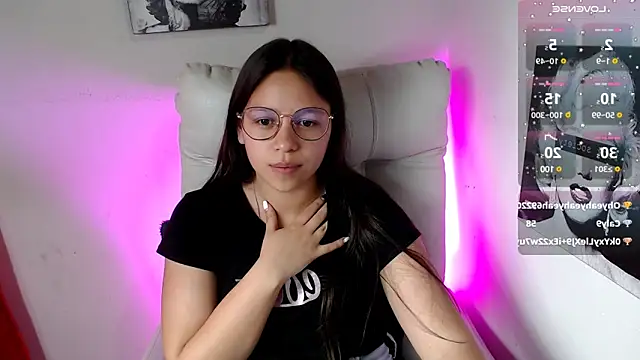 Snapshot of SamanthaRoldaan chatting on 03-01-25, 08:53 SamanthaRoldaan online show from 03-01-25, 08:53