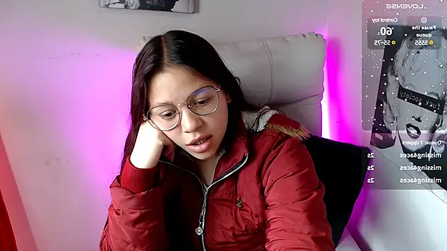 Snapshot of SamanthaRoldaan chatting on 03-03-25, 04:46 SamanthaRoldaan online show from 03-03-25, 04:46