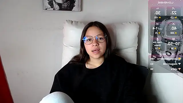 Snapshot of SamanthaRoldaan chatting on 03-11-25, 07:14 SamanthaRoldaan online show from 03-11-25, 07:14