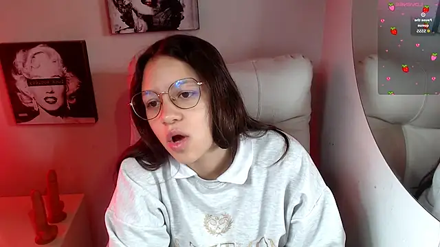 Snapshot of SamanthaRoldaan chatting on 11-20-25, 02:50 SamanthaRoldaan online show from 11-20-25, 02:50