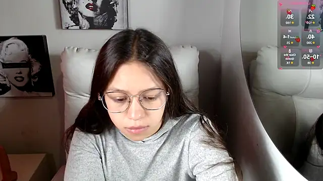 Snapshot of SamanthaRoldaan chatting on 01-14-26, 01:28 SamanthaRoldaan online show from 01-14-26, 01:28