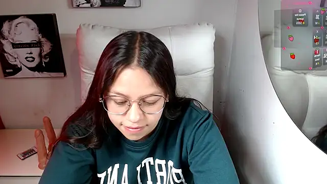 Snapshot of SamanthaRoldaan chatting on 02-03-26, 02:00 SamanthaRoldaan online show from 02-03-26, 02:00